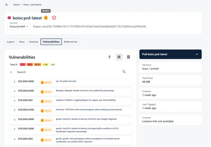 A security dashboard displaying the vulnerability scan results for the container image boinc:prd-latest, listing multiple medium-severity CVEs.